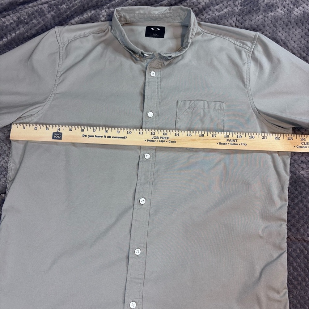 Vintage Oakley Mens Slim Fit Short Sleeve Button Down Fishing Shirt Gray XL - Picture 4 of 6